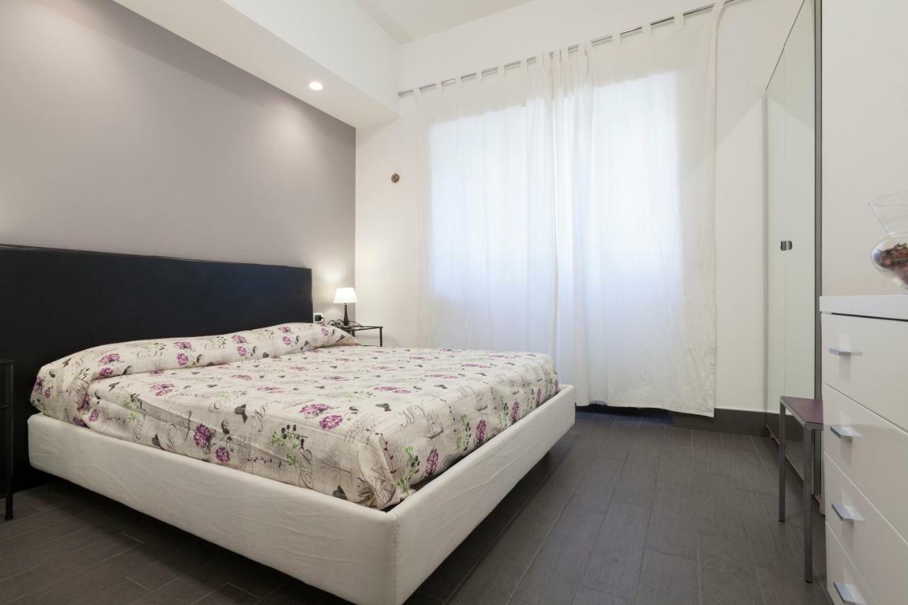 My Purple Apartment In The Center Of 로마 외부 사진